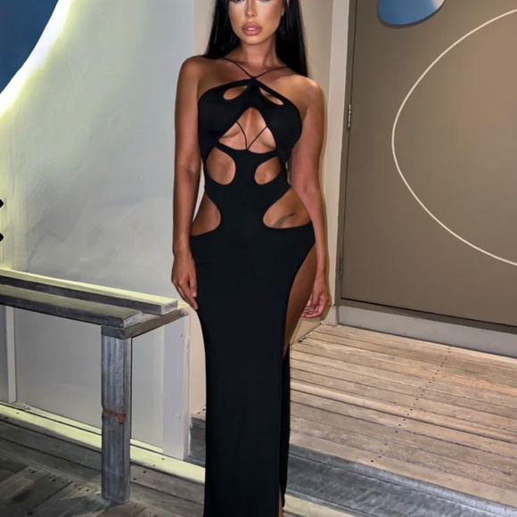 Black Cut Out Dress XS - sold out online - Picture 2 of 2
